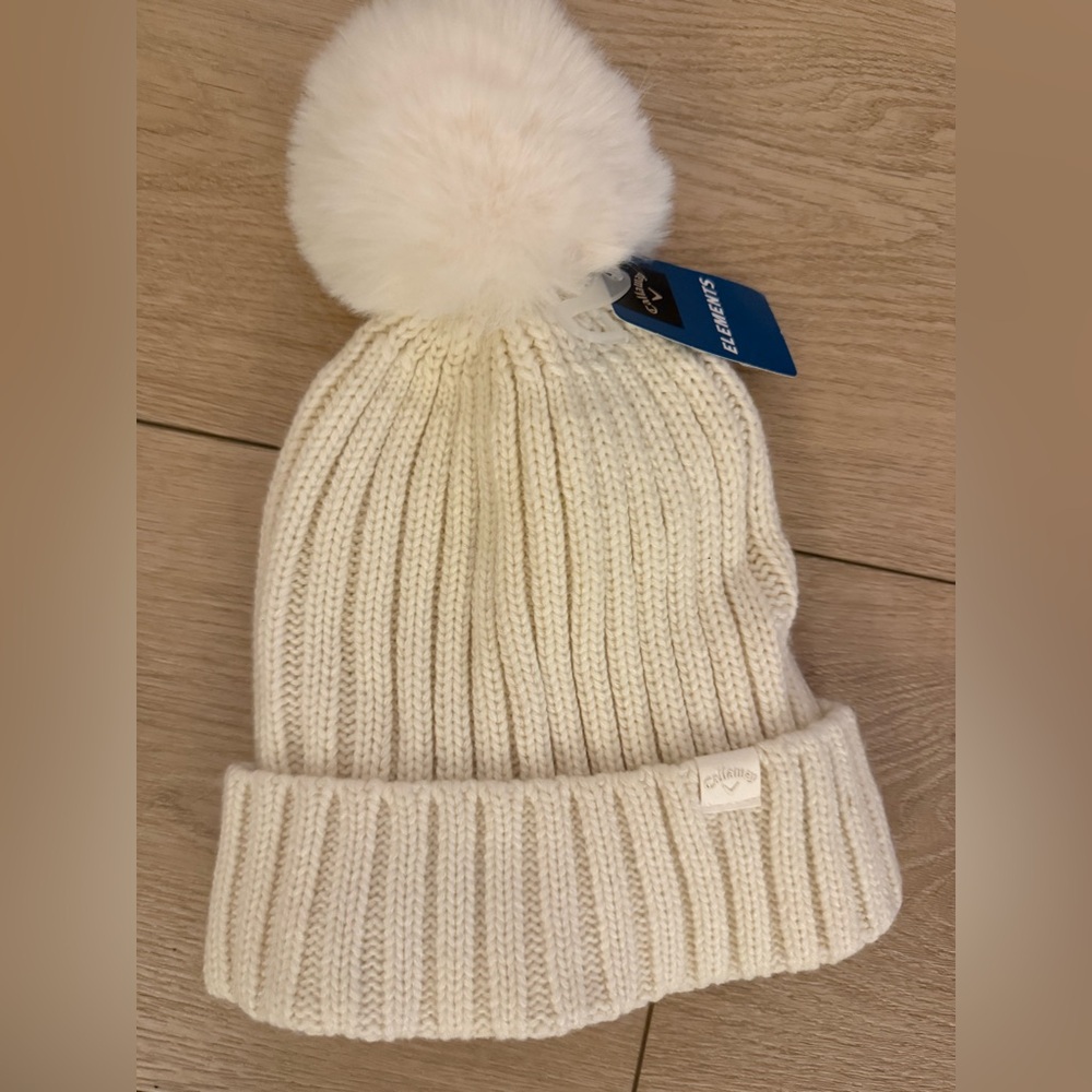 Callaway Elements Cream Knit  Beanie with Pom-Pom Women’s NWT  Golf